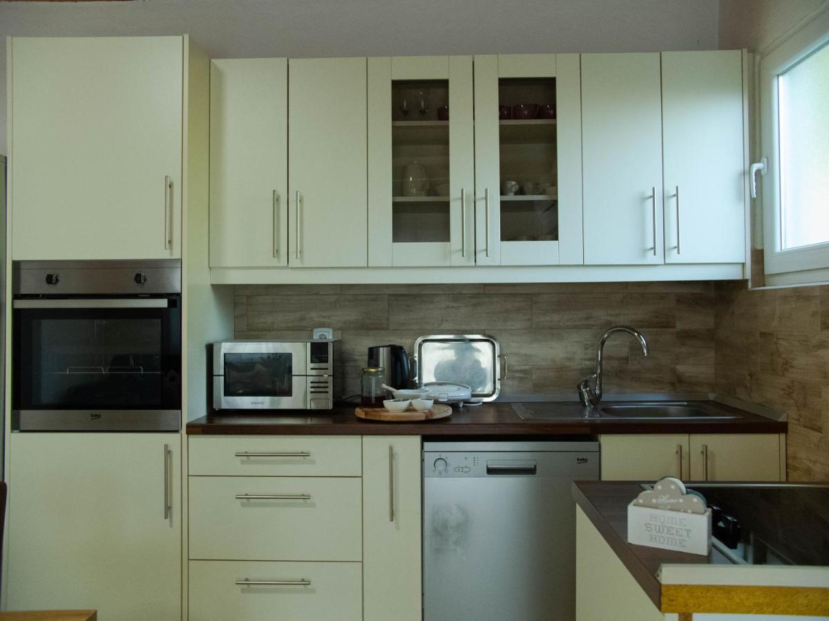 Apartment Village House Ravno Εξωτερικό φωτογραφία