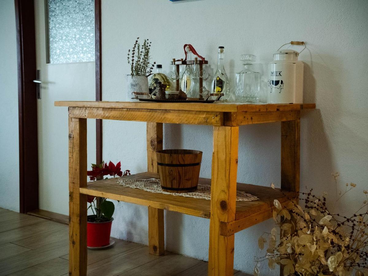 Apartment Village House Ravno Εξωτερικό φωτογραφία